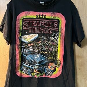 Stranger Things t shirt unisex medium 

Good condition